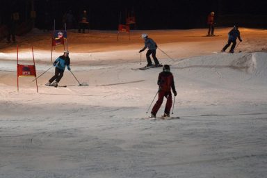 Akce pro zaměstnance Centroprojektu na lyžařském svahu