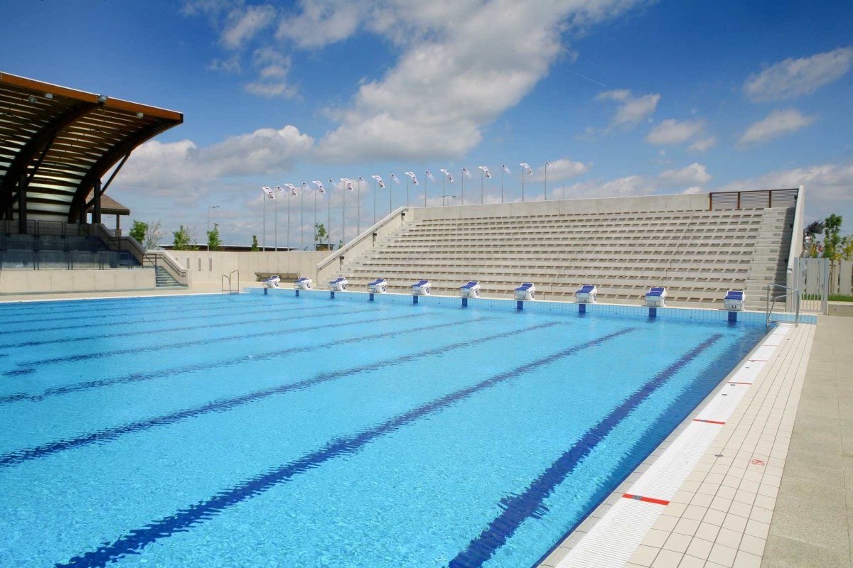 Dodávka a montáž bazénových technologií, chlorovny a vytápění bazénů pro Aqua aréna Šamorín