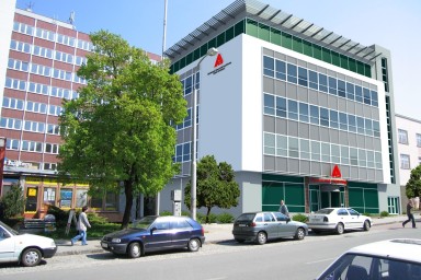 Projekt rekonstrukce administrativní budovy VZP ve Zlíně připravil Centroprojekt