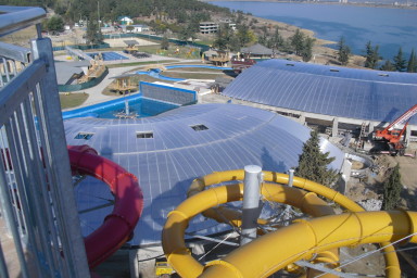 CENTROPROJEKT realizoval projekt a instalaci bazénových technologií aquaparku v Tbilisi, Gruzie